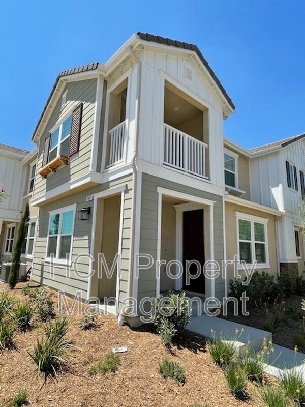 Foto del edificio - 4021 E Coronado Privado