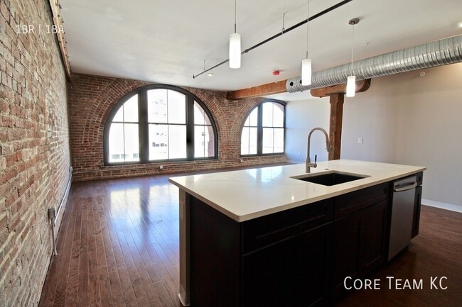 Foto del edificio - Murdock Lofts 1 Bedroom