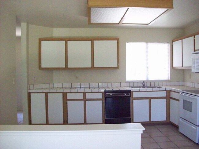 Building Photo - PO510-Midha, Sanjiv