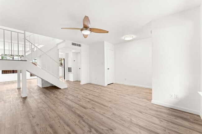 Foto del edificio - 903 Silver Quail Ln
