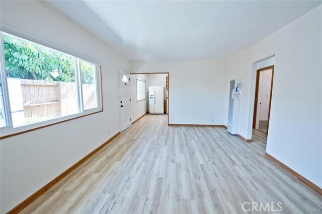Building Photo - 156 W Escalones