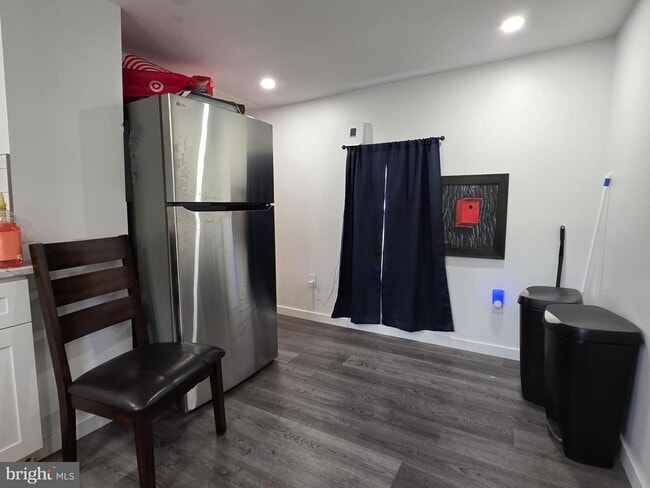 Building Photo - 46 Lincoln St