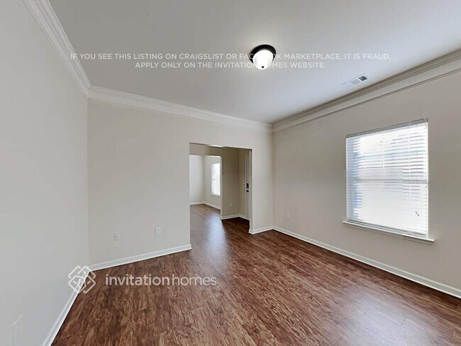 Foto del edificio - 123 Forrest Park Ln