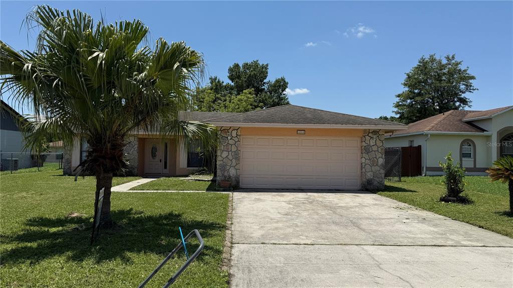 Foto principal - 404 Spike Ct
