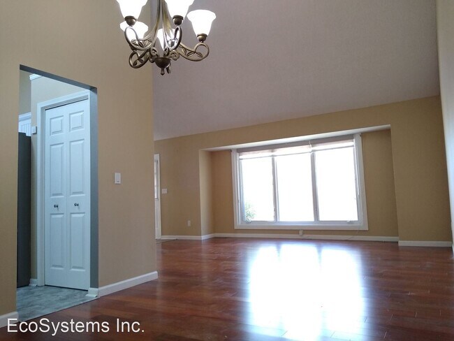 Foto del edificio - 6 br, 3 bath House - 715 S. Evanston St
