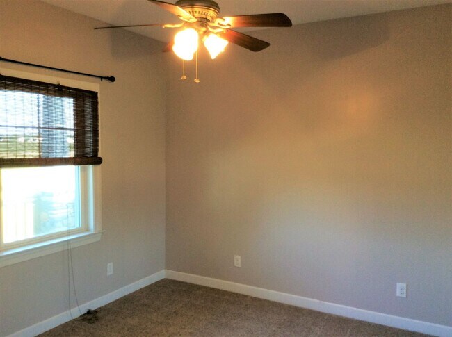 Foto del edificio - 416 True Vine Rd