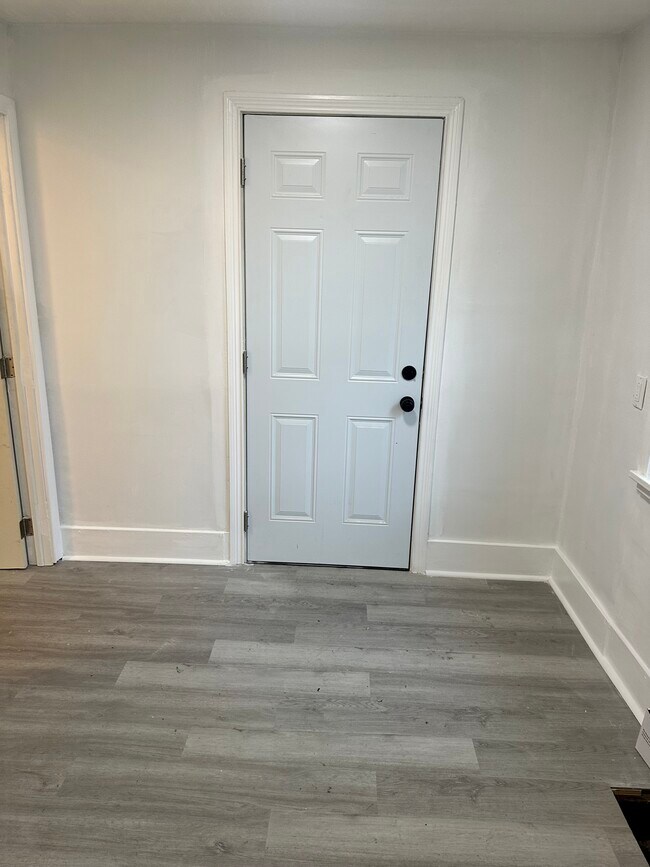 Foto del edificio - 408 Township Ave