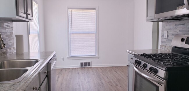 Building Photo - 16102 Talford Ave