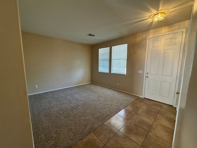 Building Photo - Large home with great sized kitchen and loft!
