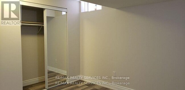 Building Photo - 34 Interlacken Dr