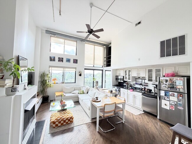 Foto del edificio - 2012 W St Paul Ave