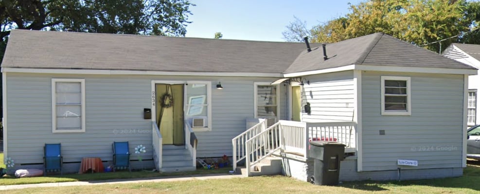 Primary Photo - 2632 Foster St