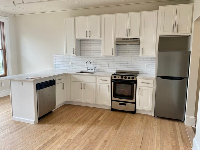 Unidad 301 - 317 Main St