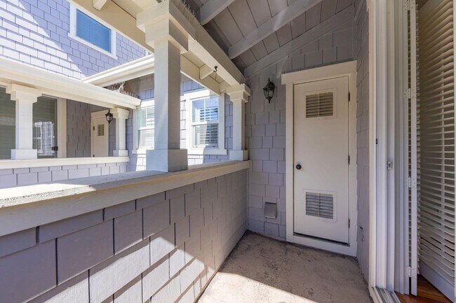 Foto del edificio - 200 Live Oak Way