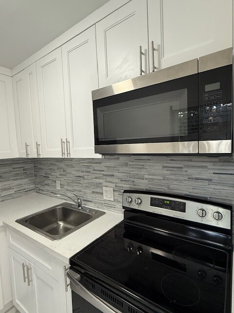 Foto del edificio - 5962 NW 19th St