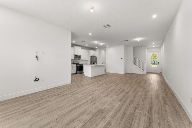 Building Photo - 3567 NW Solange Ct