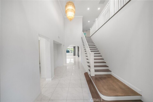Foto del edificio - 1151 Summit Oak Dr