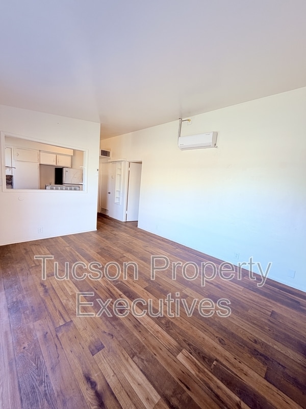 Foto del edificio - 1603 N Highland Ave