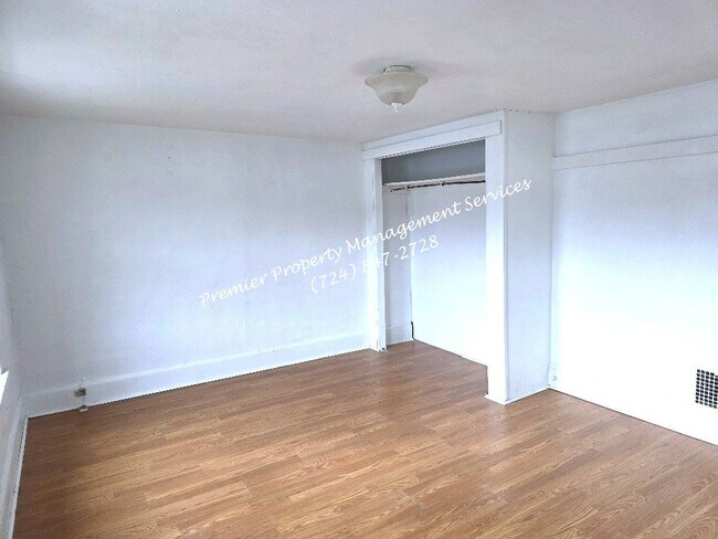 Foto del edificio - 307 Todd St