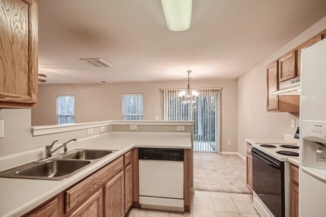 Building Photo - 8330 Wallace Glen Drive, Charlotte, NC, 28212