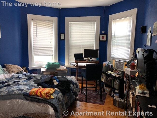 Building Photo - 268 Broadway