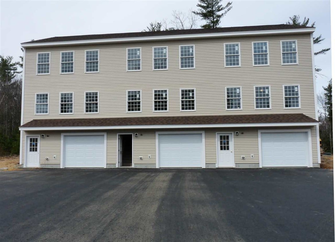 30 Eagle Ridge Rd, Sandown, NH 03873 Townhouse for Rent in Sandown
