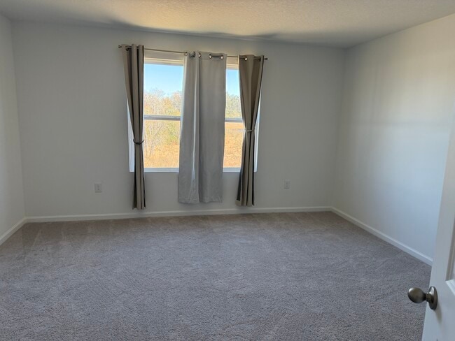 Building Photo - 3353 Vesara Dr