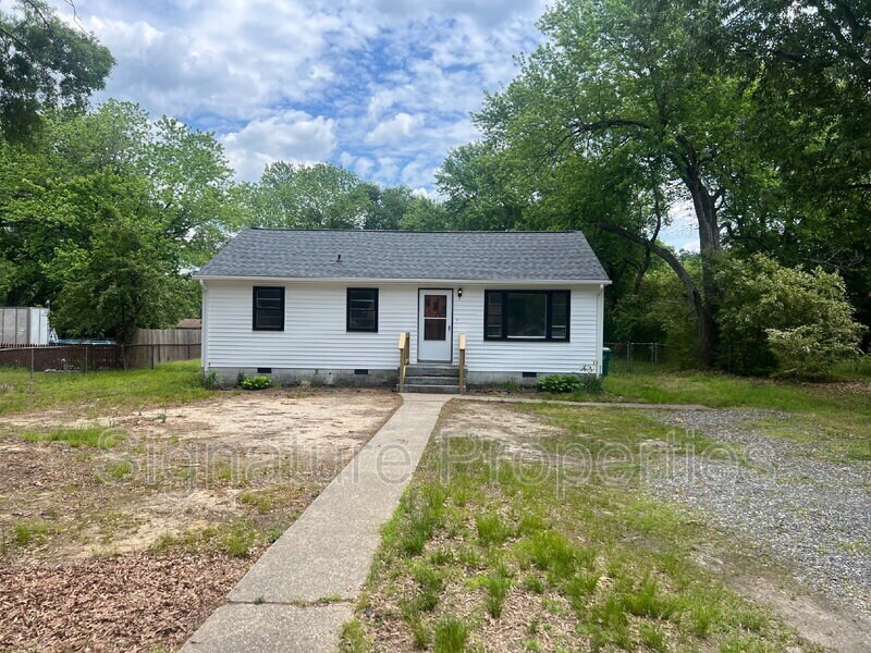 Primary Photo - 115 Barker Ave