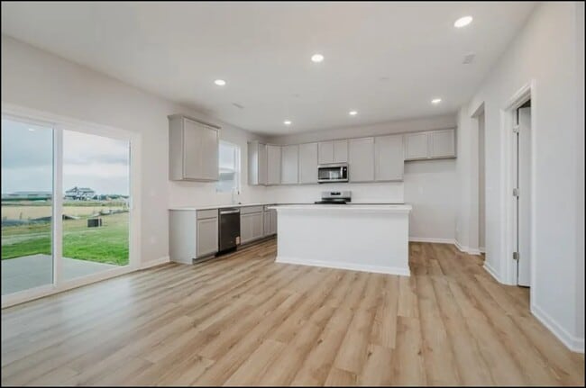 Building Photo - 16465 Mount Logan Rd