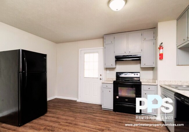 Foto del edificio - 1126 Maple St