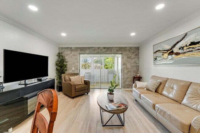 Foto del edificio - 14849 Cumberland Dr