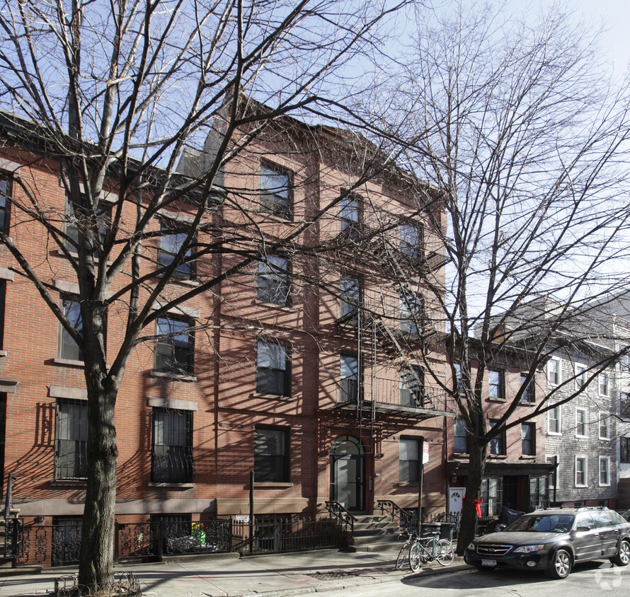 Primary Photo - 43 Duffield St