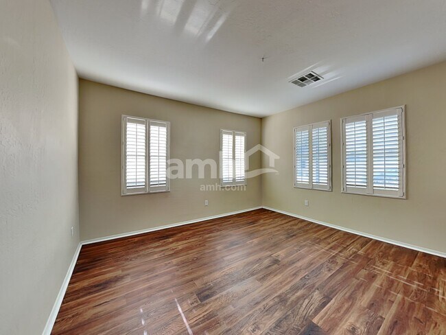Building Photo - 13608 W Marshall Avenue