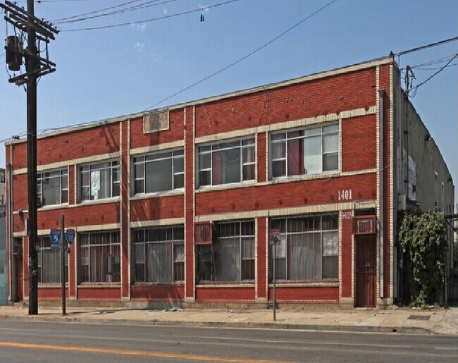 ARTS Building, Artist's Live/Work Loft, Community Building, Unit 9 - 1401 S Santa Fe Ave