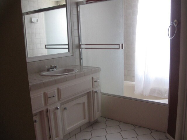 Foto del edificio - Northwest Home with Pool