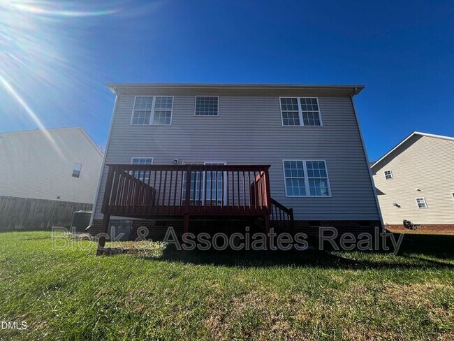 Foto del edificio - 116 Reno Ave