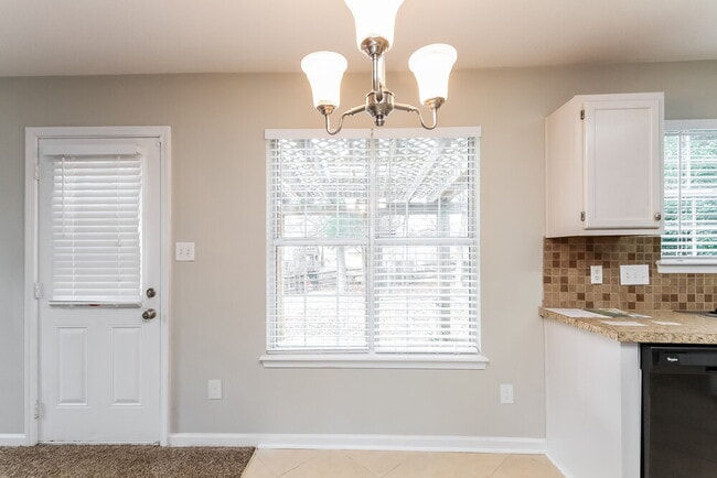 Building Photo - 3664 Stonefield St SW