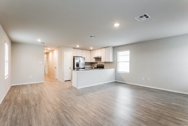 Building Photo - 4219 Southton Lk