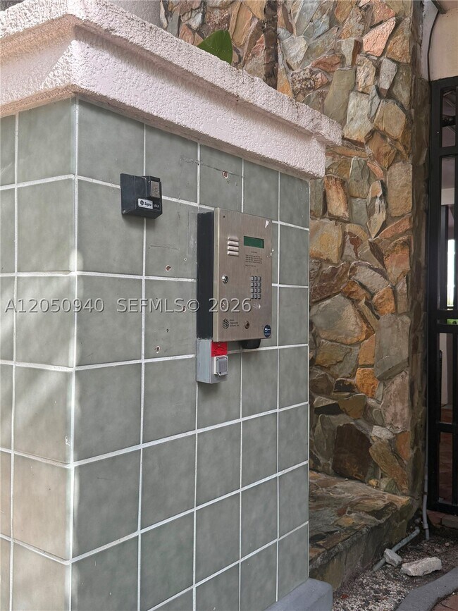 Foto del edificio - 2924 Day N110