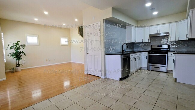 Foto del edificio - 141 S Pritchard Ave