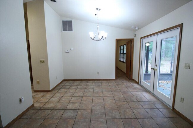 Foto del edificio - 4035 NW 37th Dr