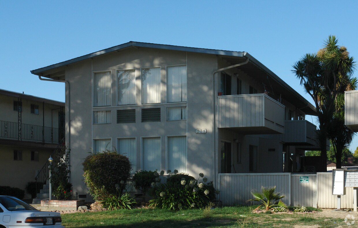 Building Photo - 271 La Pala Dr
