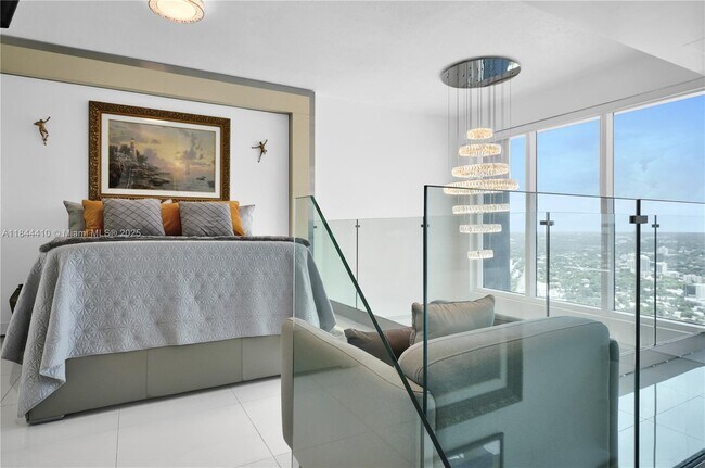 Foto del edificio - 60 SW 13th St