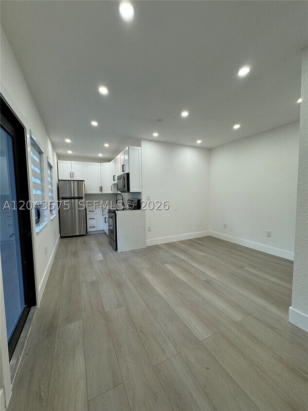 Foto del edificio - 5521 NW 1st Pl