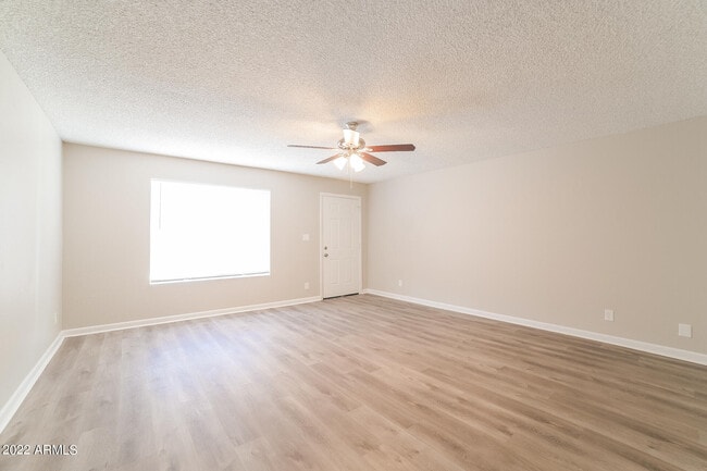 Building Photo - 7635 W Heatherbrae Dr