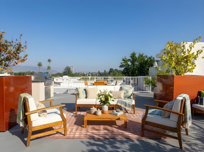 Building Photo - The Centennial