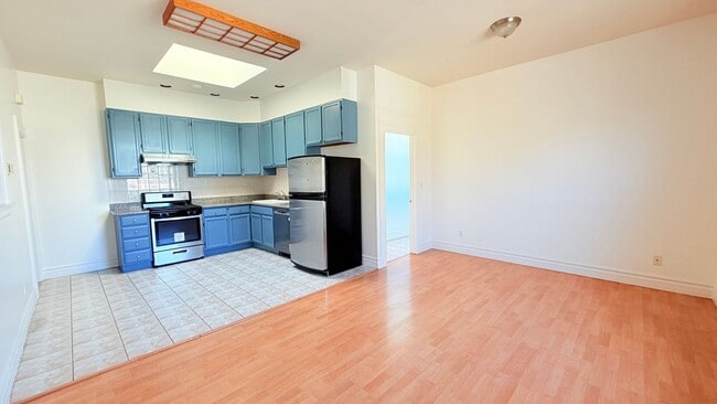 Foto del edificio - 932-934 Central Ave