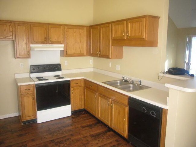 Foto del edificio - 5618 Walden Valley Dr