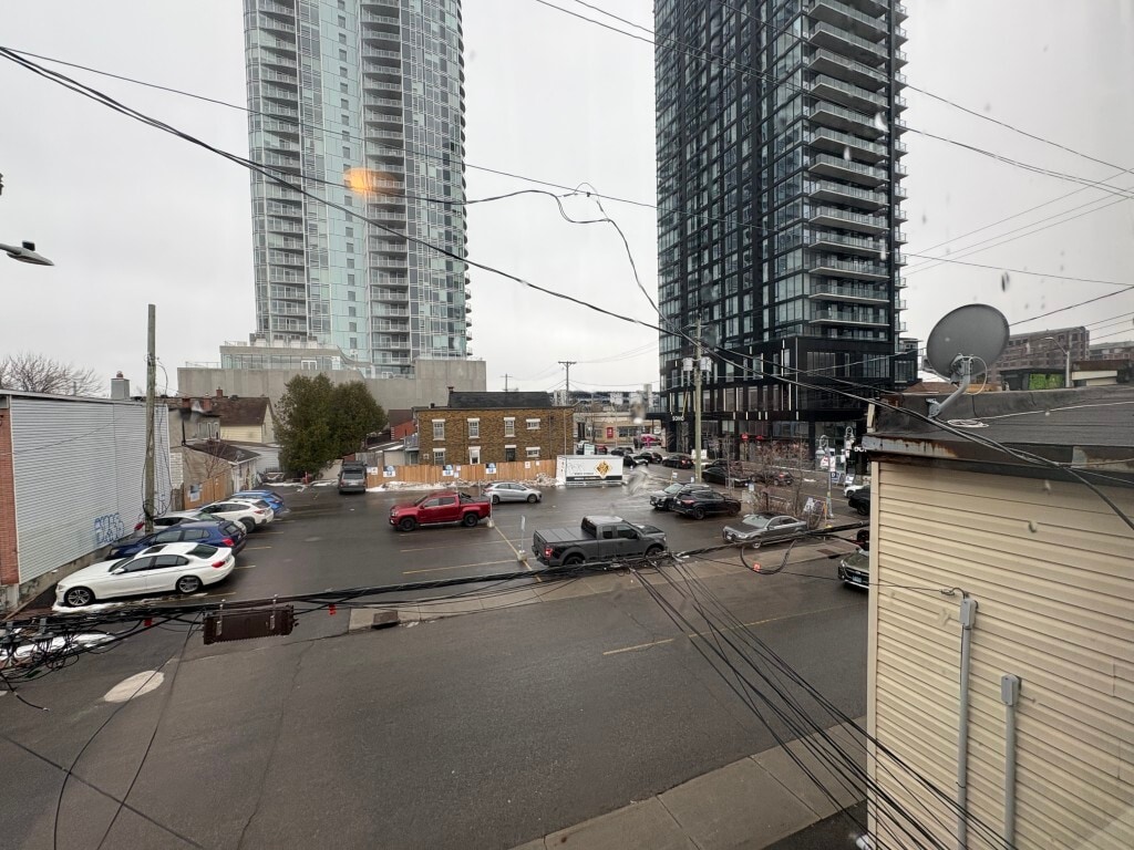 Building Photo - 65 Adeline St