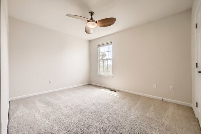 Building Photo - 9561 Chaton Rd, Laurel, MD, 20723